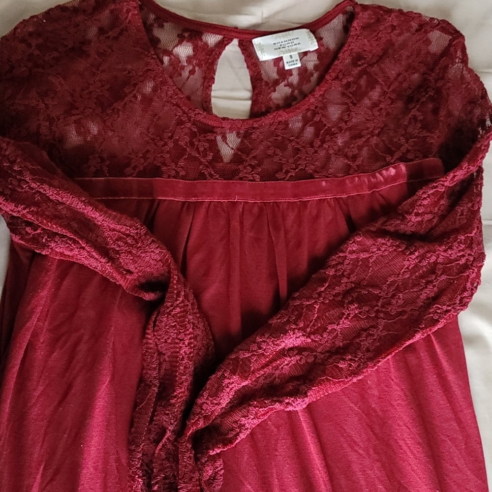 Shannon ford new york Red lace blouse